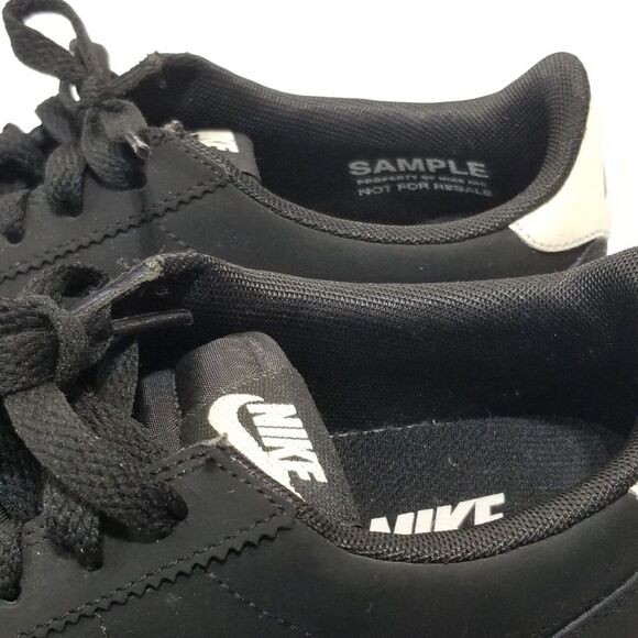 SAMPLE Nike Cortez Basic 16 Shoes Black Gold‎ White 811068 IR Women Size 5 - Picture 1 of 16